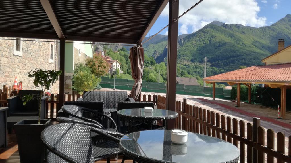Hotel La Cuna Del Sella أوسيجا دي ساجامبر المظهر الخارجي الصورة