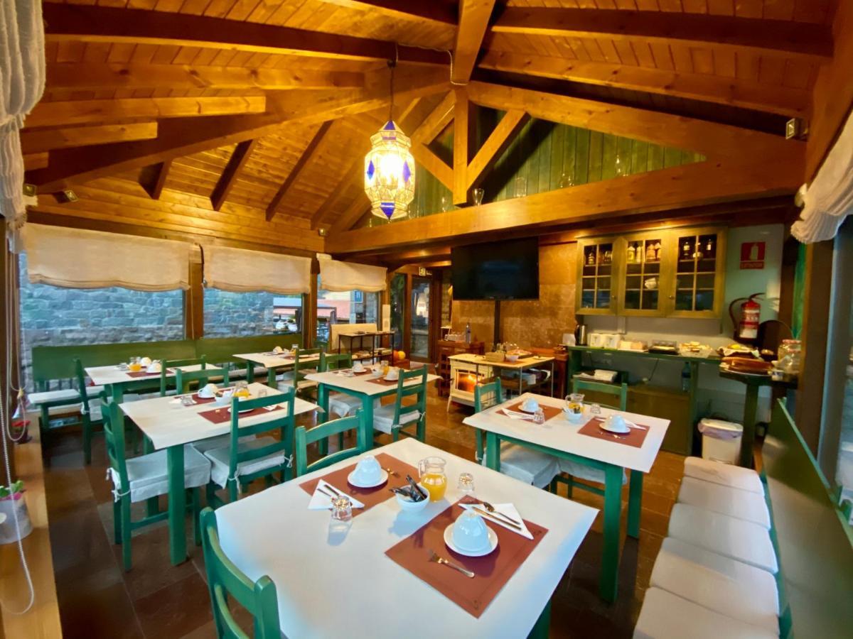 Hotel La Cuna Del Sella أوسيجا دي ساجامبر المظهر الخارجي الصورة