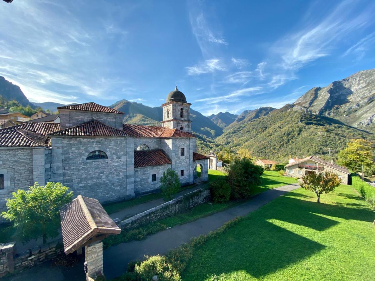 Hotel La Cuna Del Sella أوسيجا دي ساجامبر المظهر الخارجي الصورة