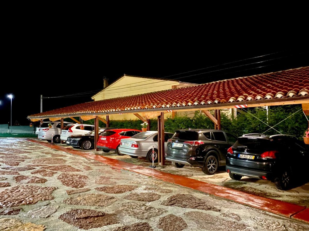 Hotel La Cuna Del Sella أوسيجا دي ساجامبر المظهر الخارجي الصورة